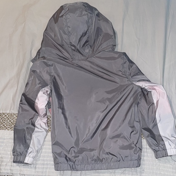 Nike girls fleece lined windbreaker - Picture 4 of 5